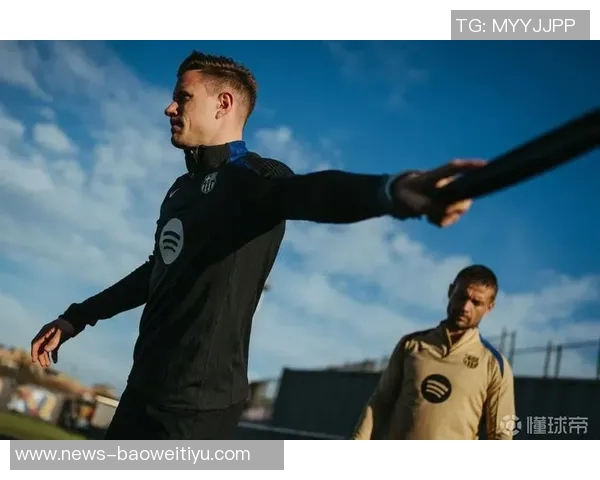 特狮重返巴萨训练展现坚定意愿仍希望继续留队为球队贡献力量